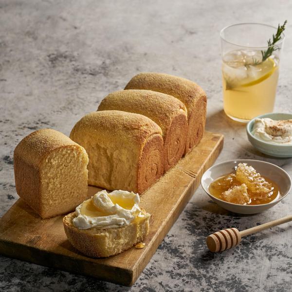 SDH_170608_0825sm_Insta_honey-cornbread_angled3_spring17