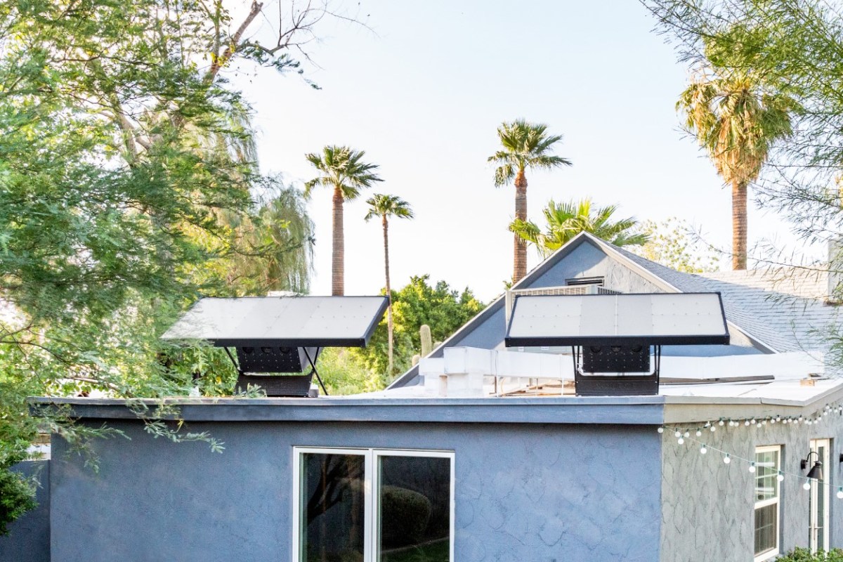 Cool off this summer with the perfect drinking water made only from sunlight and&nbsp;air
